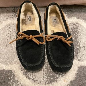 UGG Dakota Mocassins